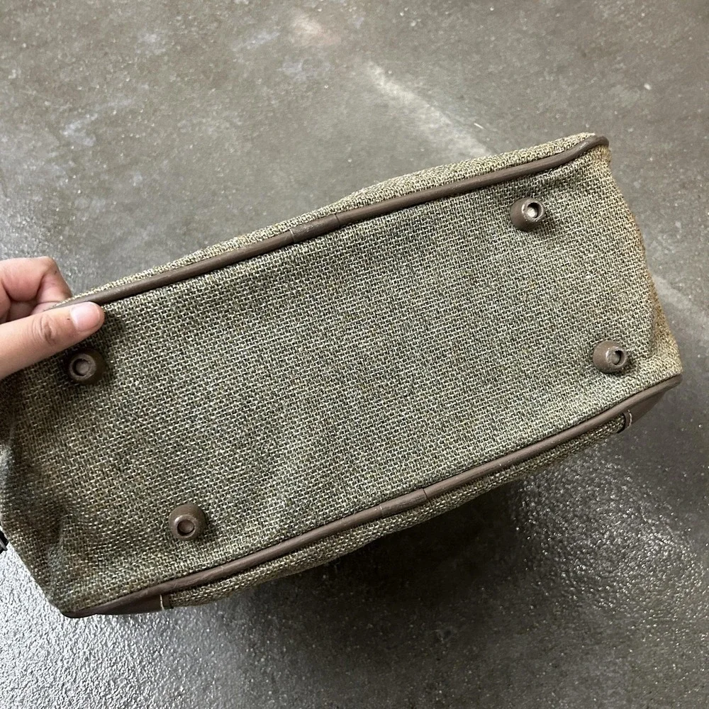 Jordache Beige 17